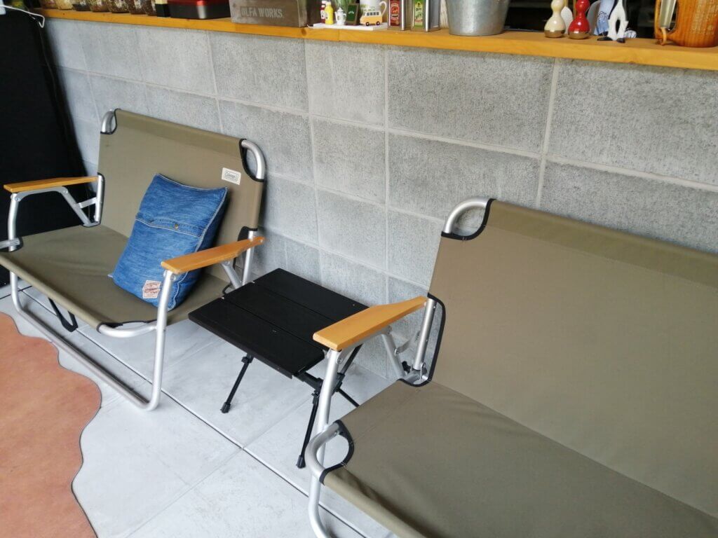 ベンチ