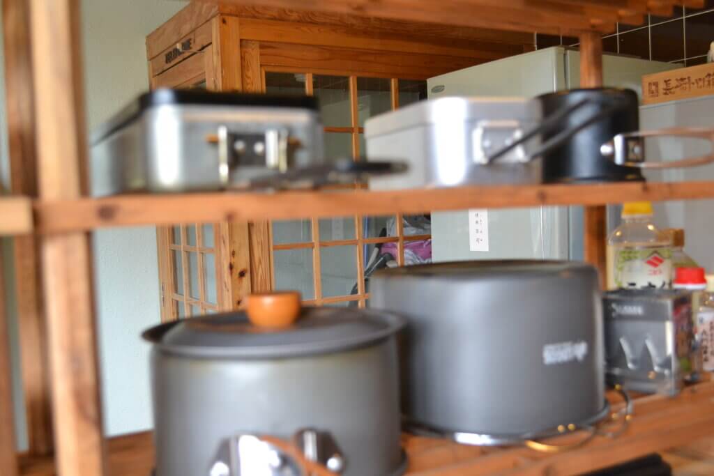 英彦山ガーデンキャンプ　キッチンにある調理器具