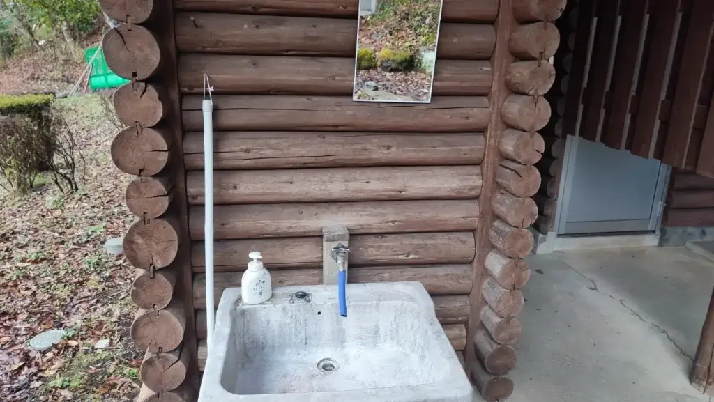 遊水峡 オートサイト付近のトイレの手洗い場