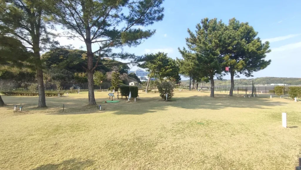 糸ヶ浜海浜公園 キャンプ場 パークゴルフ場