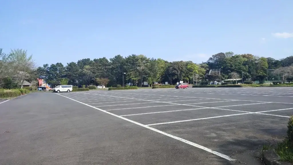 糸ヶ浜海浜公園 キャンプ場 第2駐車場