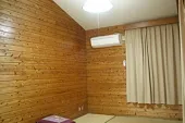 須美江家族旅行村キャンプ場 ケビンの和室