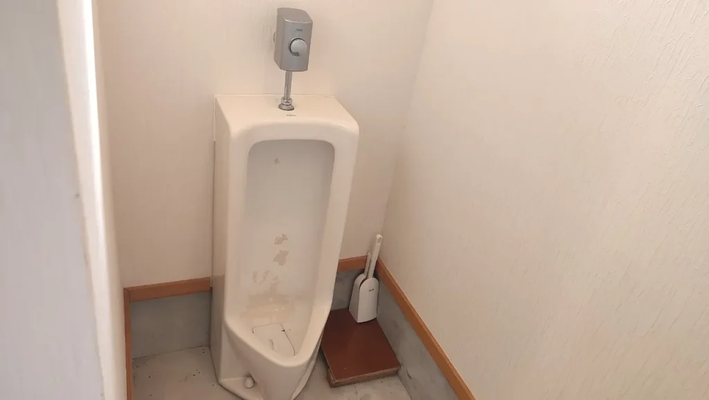 タカチホ棚田キャンプ 男性トイレの小便器