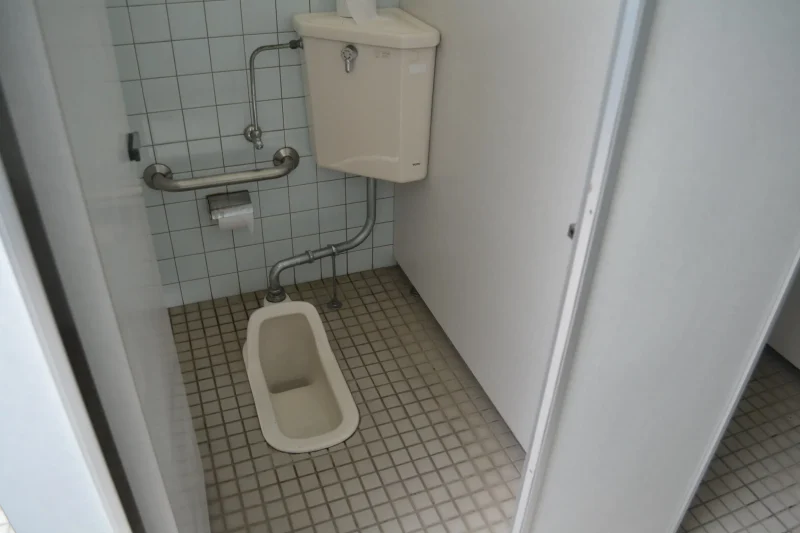 宮崎白浜キャンプ場 男性トイレ和式