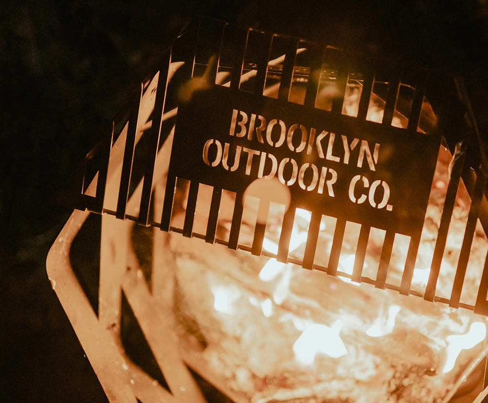 BROOKLYN OUTDOOR COMPANY（BOC）焚き火台「The Wood Stove S」 実際にロストルを使用した時の様子