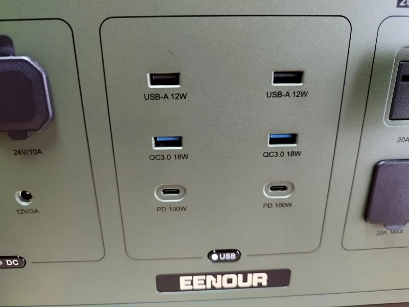 EENOUR（イーノウ）ポータブル電源「F4000」USB-A/出力12W、QC3.0/出力18W、Type-C（PD100W）