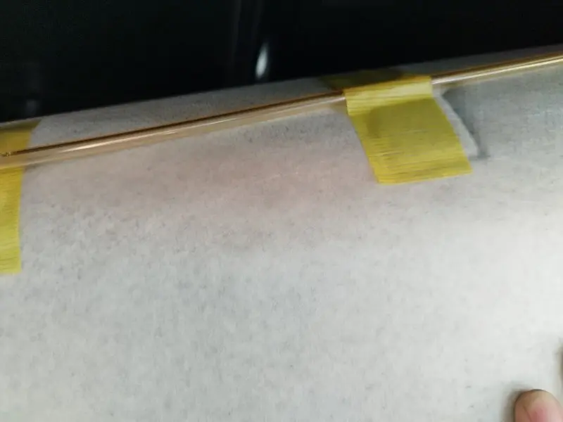 エブリィ（DA17V）内張にあるウォッシャー液のノズルの養生テープ