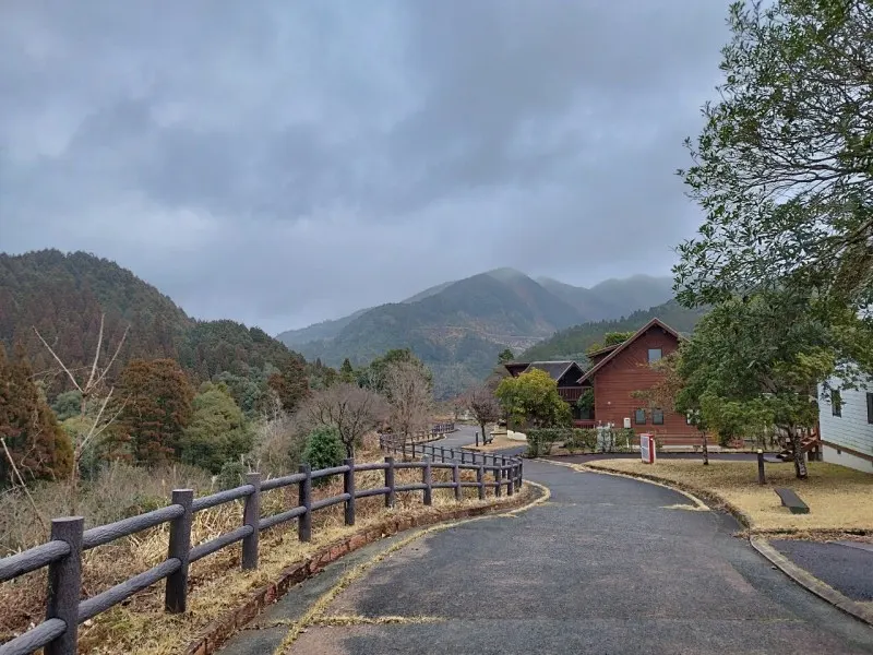 うめキャンプ村そらのほとり　山々の景色