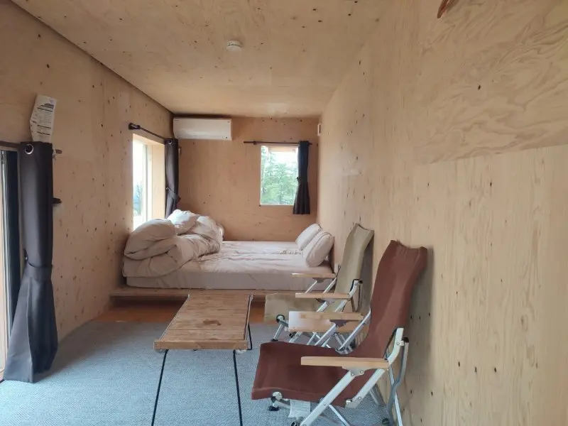 久住山荘南登山口キャンプ場　Mobile House -JYUBAKO- 住箱の内装