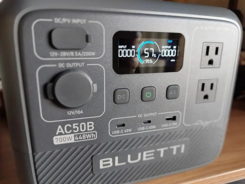 BLUETTI　ポータブル電源　AC50B　出力ポート