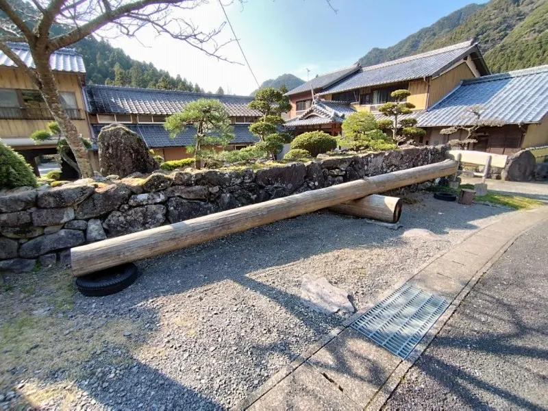 黒木民宿キャンプ場　巨大シーソー