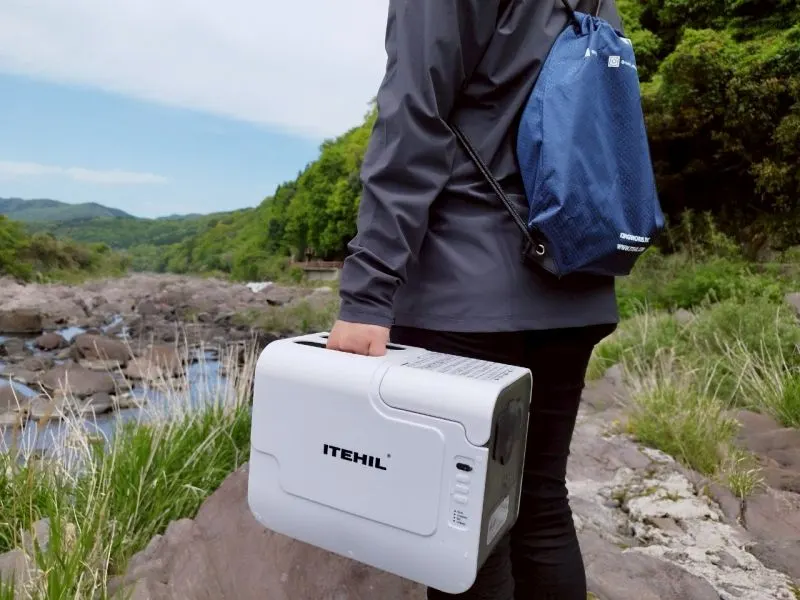 ITEHIL ポータブル浄水器 本体とアクセサリーバック