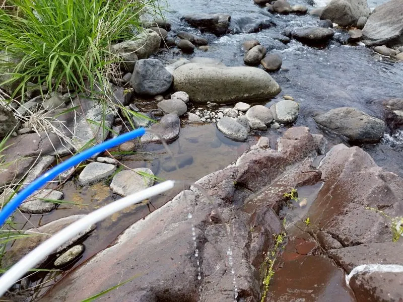 ITEHIL ポータブル浄水器 ホースから出てくる2種類の水