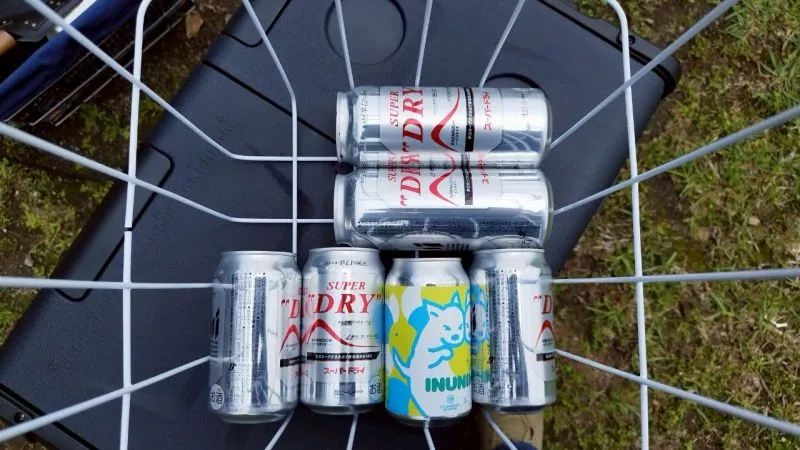 JESIMAIK 車載用冷蔵庫E45 ワイヤーメッシュから缶ビールが飛び出さない置き方