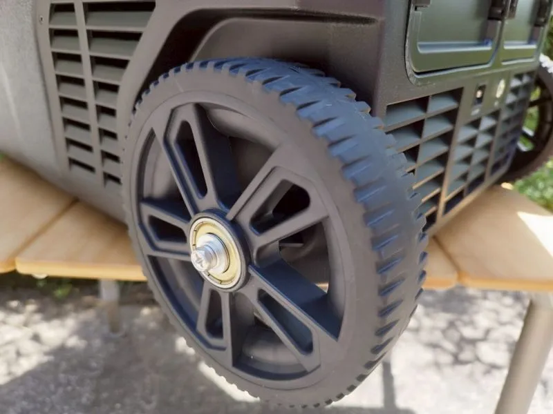 JESIMAIK 車載用冷蔵庫E45 高密度発砲ゴムを採用したキャスター