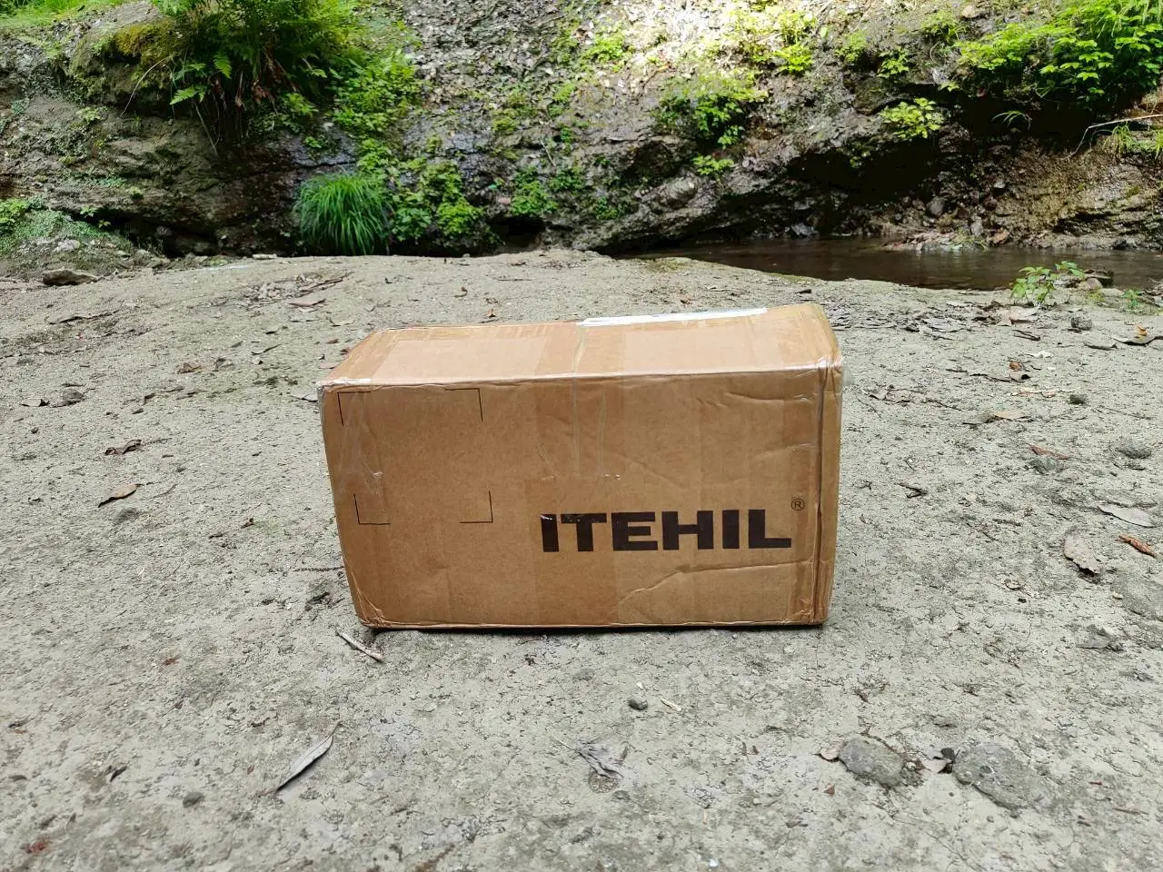 ITEHIL ポータブルシャワー　開封の様子